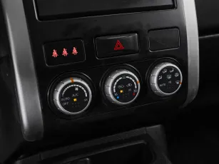 Nissan  14