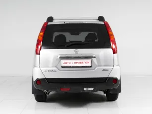 Nissan  6