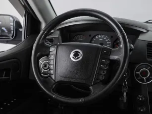 SsangYong  16