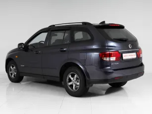 SsangYong  5