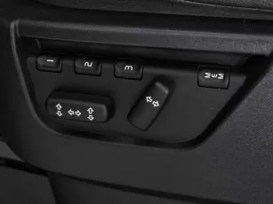 Land Rover  12