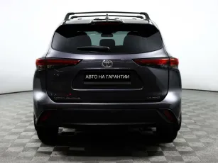 Toyota  6