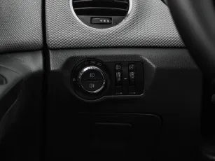 Chevrolet  13
