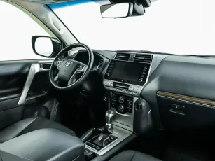 Toyota  6