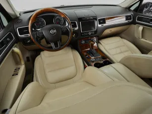 Volkswagen  10