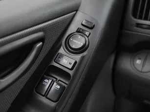 Hyundai  13