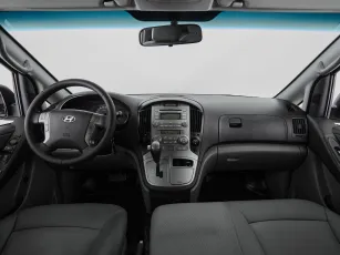 Hyundai  8