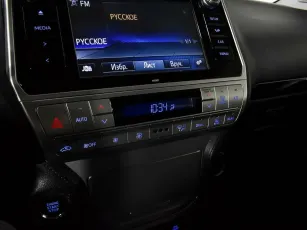 Toyota  15