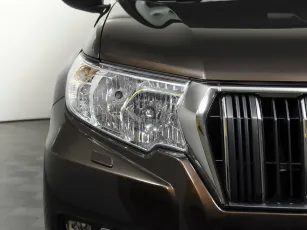 Toyota  7