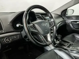 Hyundai  9
