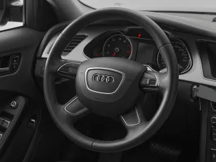 Audi  10