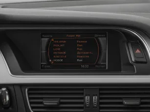 Audi  16