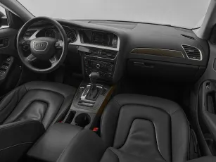 Audi  9