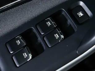 Kia  17