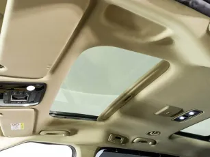 Kia  23