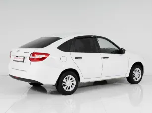Lada (ВАЗ)  4