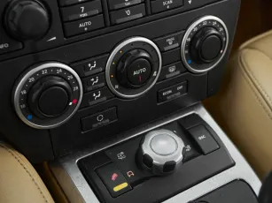 Land Rover  18