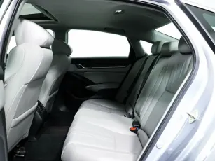 Honda  12