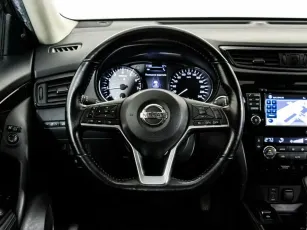 Nissan  10