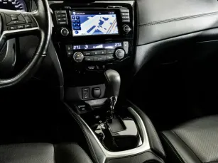 Nissan  13