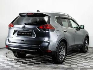 Nissan  5