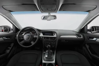 Audi  8