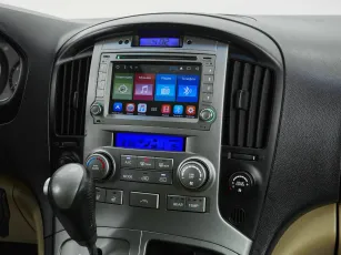Hyundai  11