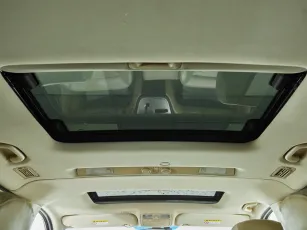 Hyundai  15