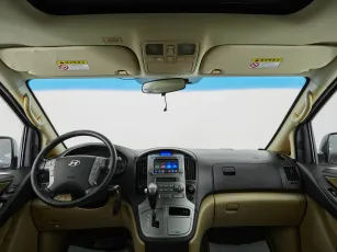 Hyundai  8