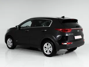Kia  5