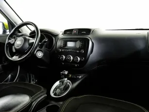 Kia  5