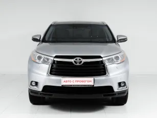 Toyota  2
