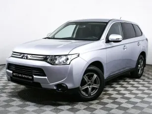 Mitsubishi Outlander,  III