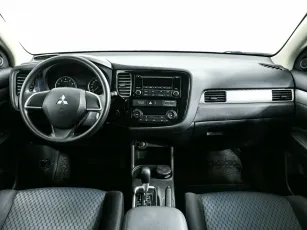 Mitsubishi  10