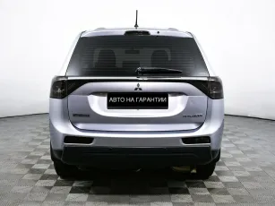 Mitsubishi  6