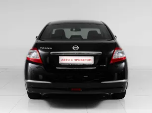 Nissan  6