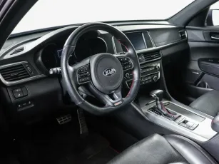 Kia  7