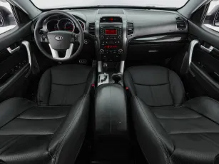 Kia  7