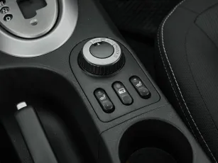Nissan  14