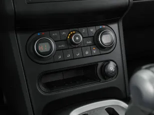 Nissan  17