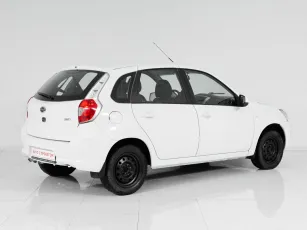 Datsun  4