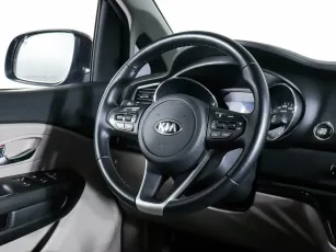 Kia  13