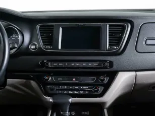 Kia  15