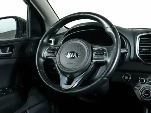 Kia  13