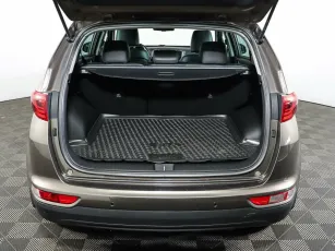 Kia  23