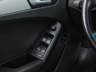 Audi  13
