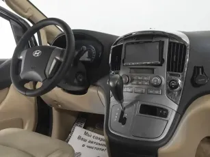 Hyundai  7