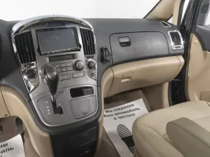 Hyundai  9