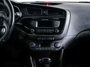 Kia  14