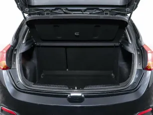 Kia  18